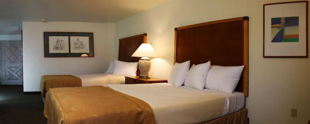 Фото Olympic View Inn