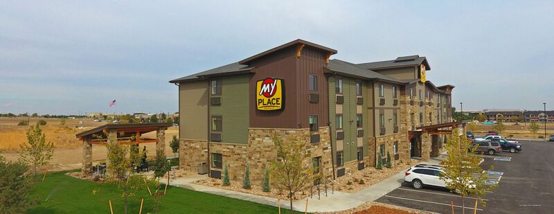 Фото отеля 1