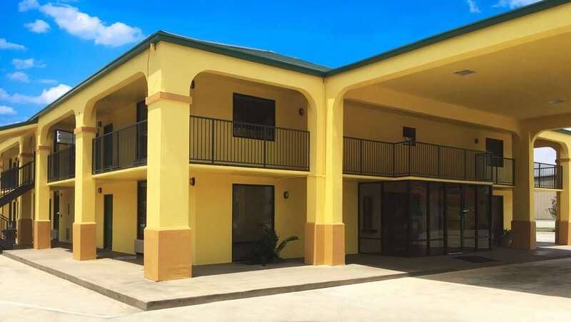 Фото Huntington Inn