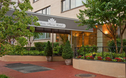 Внешний вид отеля State Plaza в Вашингтоне, фото 2