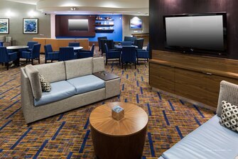 Фото Courtyard by Marriott Los Angeles Burbank Airport