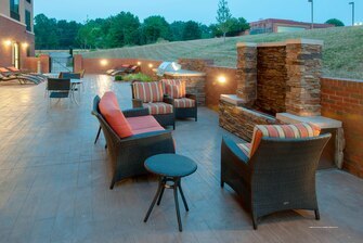 Фото Fairfield Inn & Suites by Marriott Charlotte Matthews