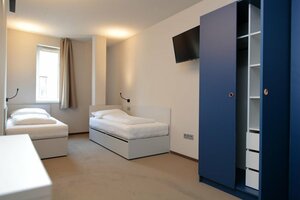 Хостел Maverick Urban Lodge