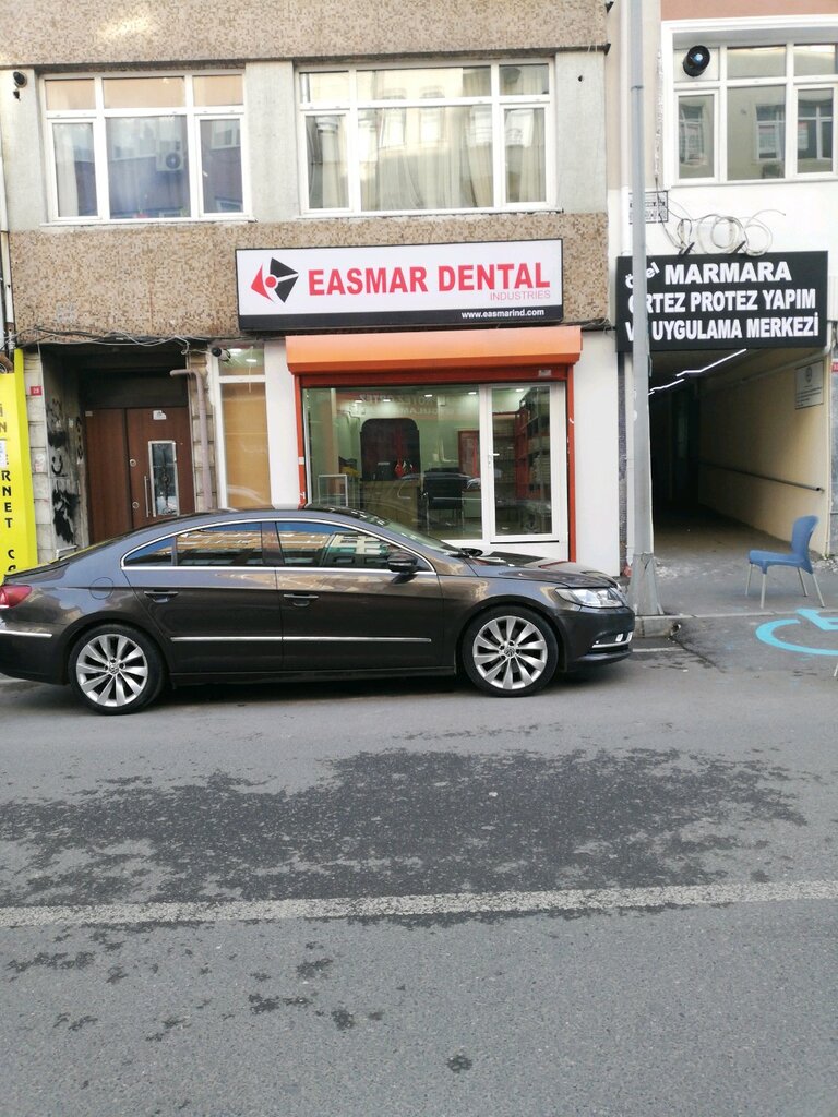 مواد ومعدات طب الأسنان Easmar Dental ، اسطنبول، صورة