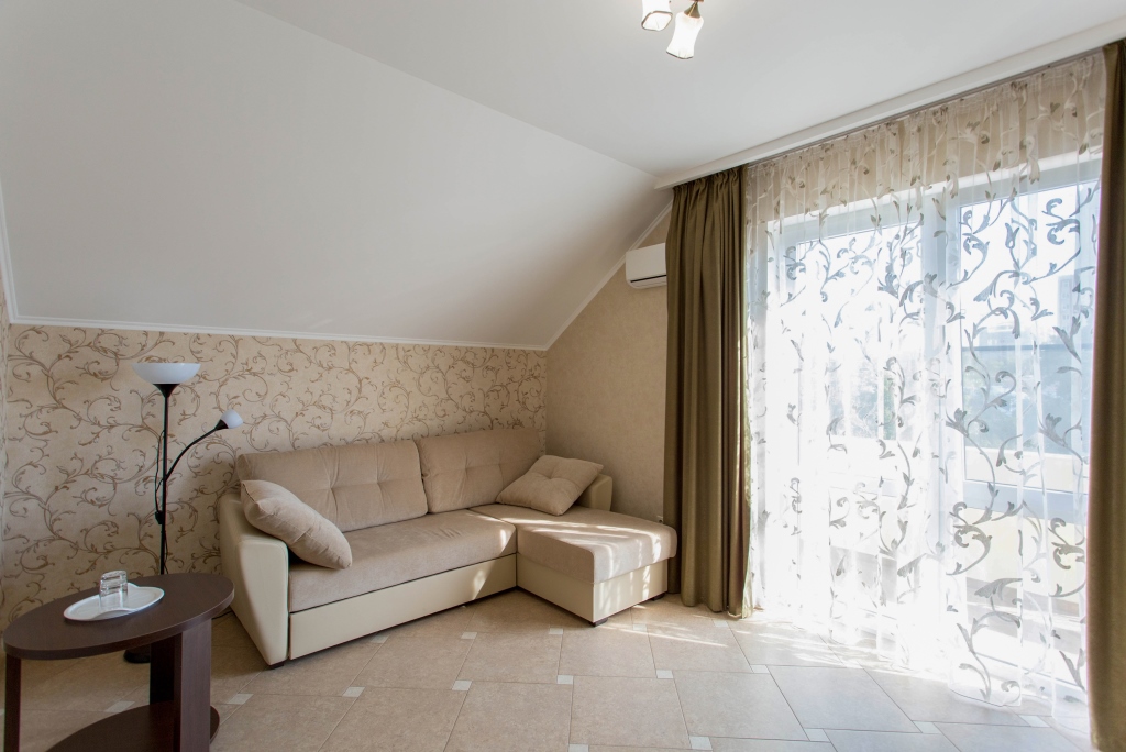 Фото Гостевой дом на Крымской 10