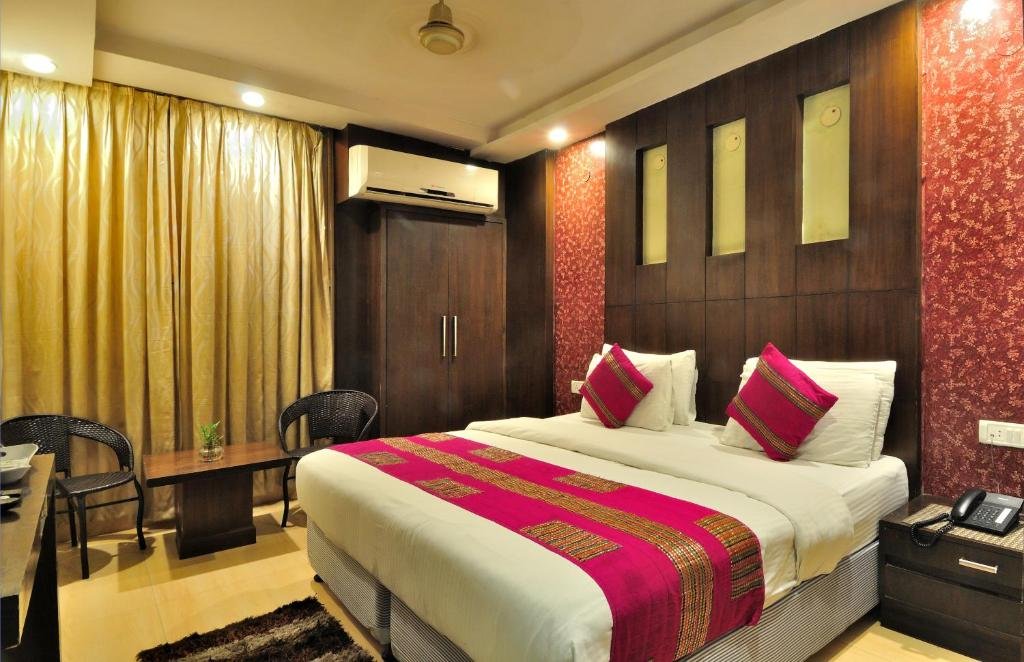 Фото Hotel Shelton