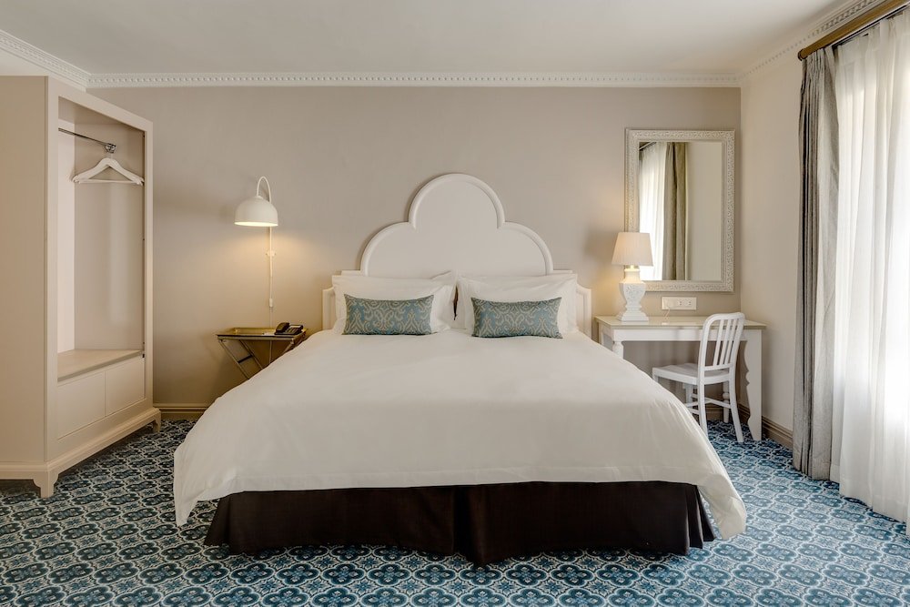 Фото Protea Hotel by Marriott Cape Town Mowbray