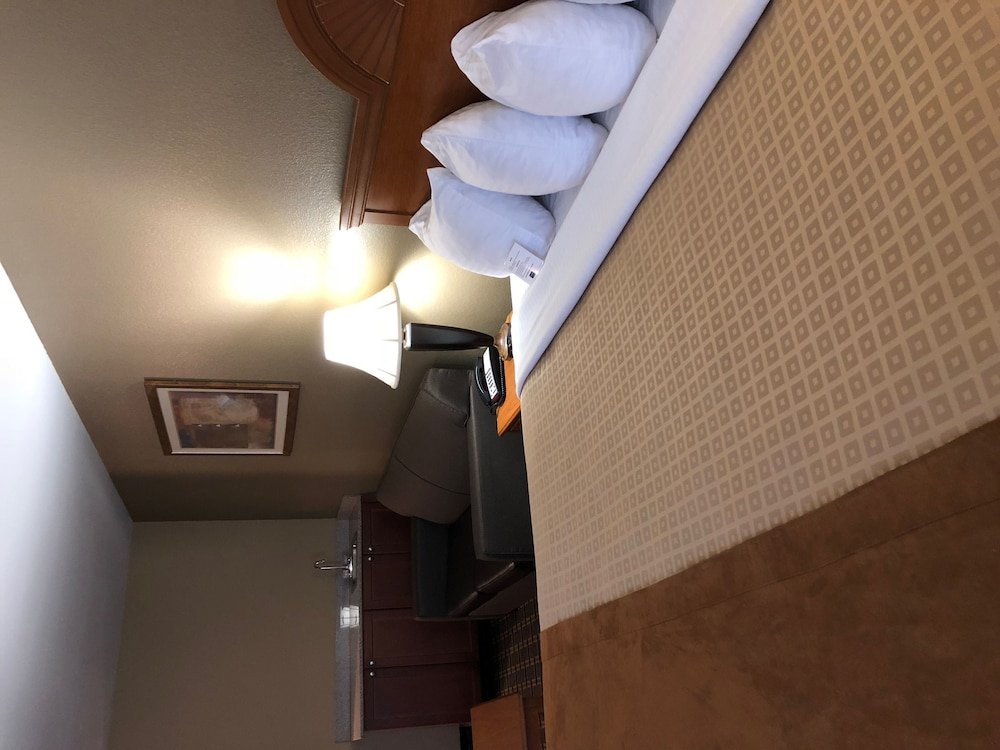 Фото Best Western Zachary Inn