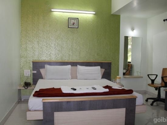 Фото Hotel Cool Palace