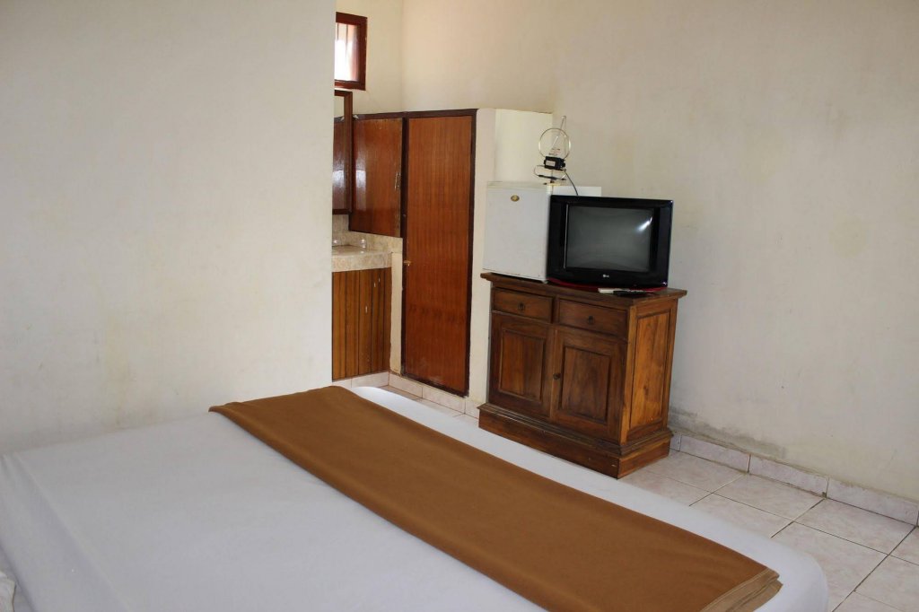 Фото Hotel Ayu Beach Inn