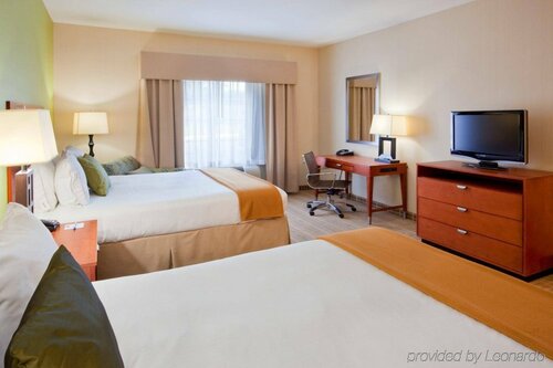 Гостиница Hampton Inn Westfield в Уэстфилде