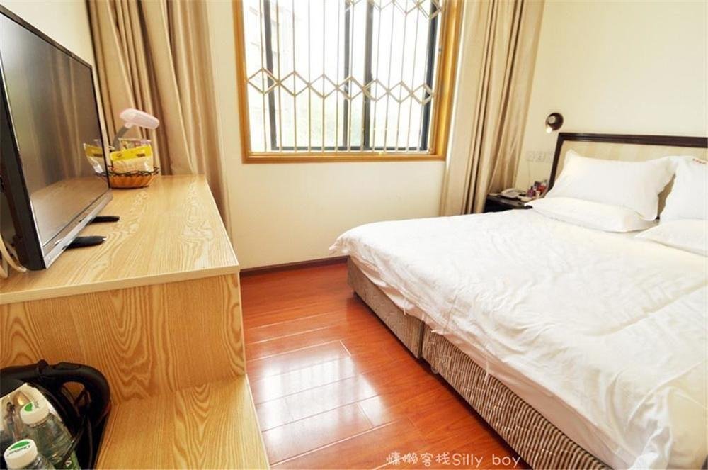 Фото Demen Renli Hotel