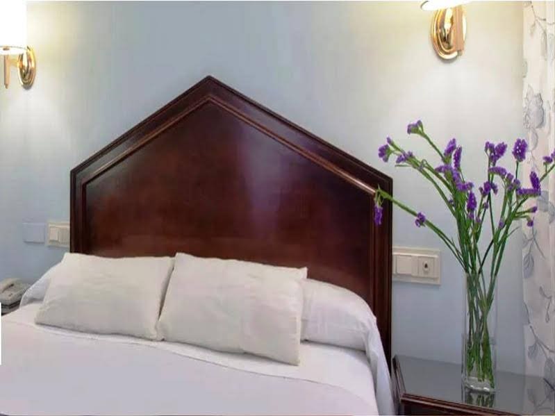 Фото Hotel Porcel Navas