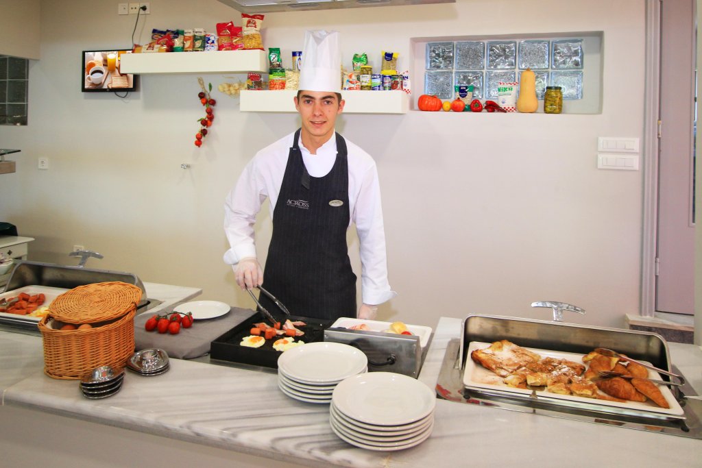 Фото Silver Bay Hotel