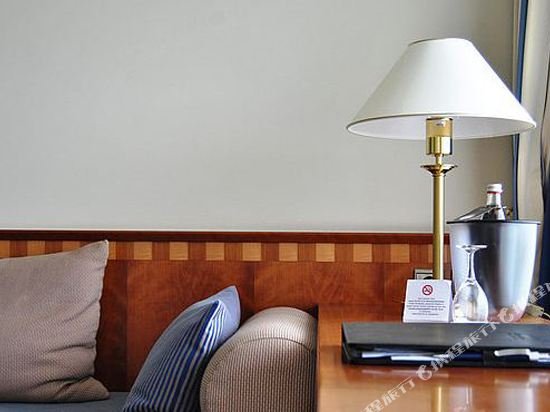 Фото Dorint Parkhotel Bad Neuenahr