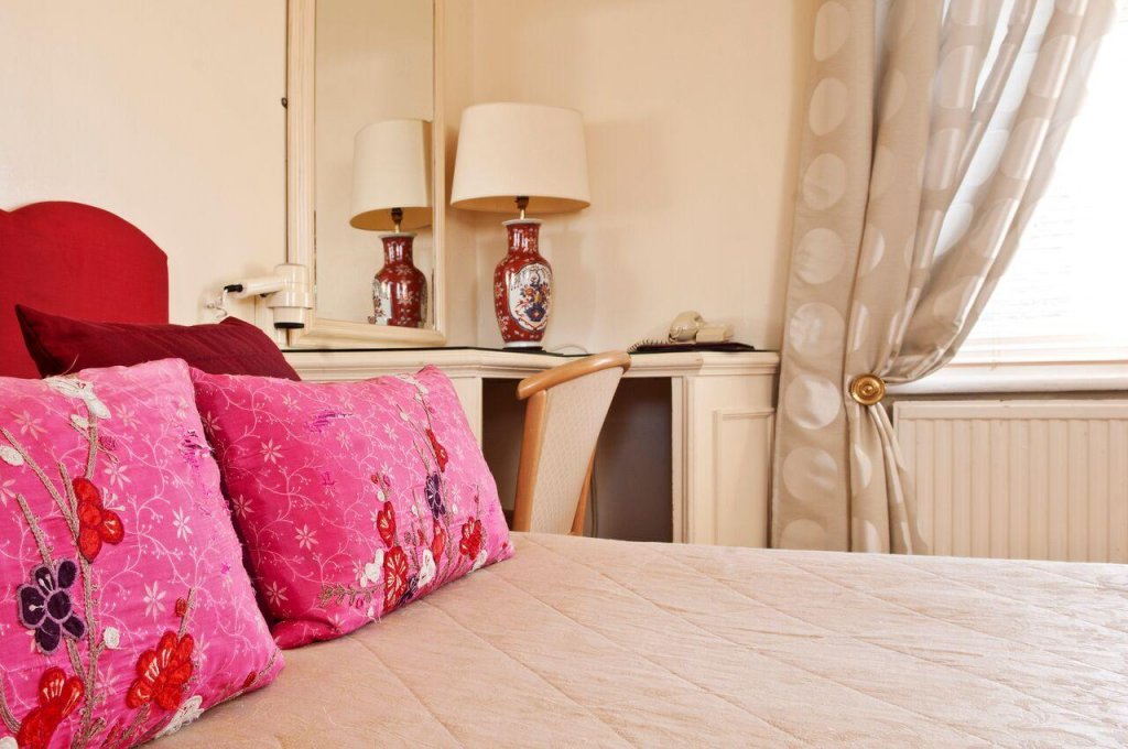 Фото Rushmore Hotel