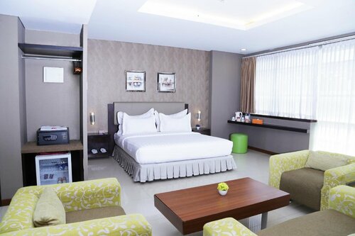 Гостиница D'primahotel Medan в Медане