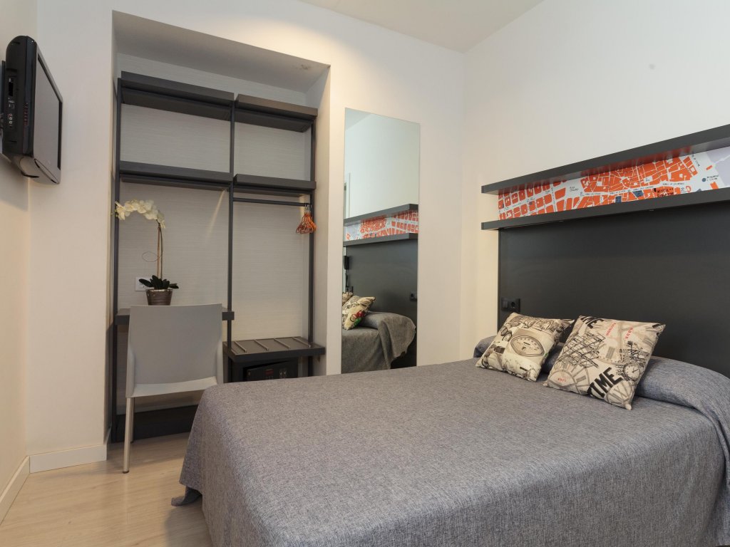 Фото Hostal Benidorm