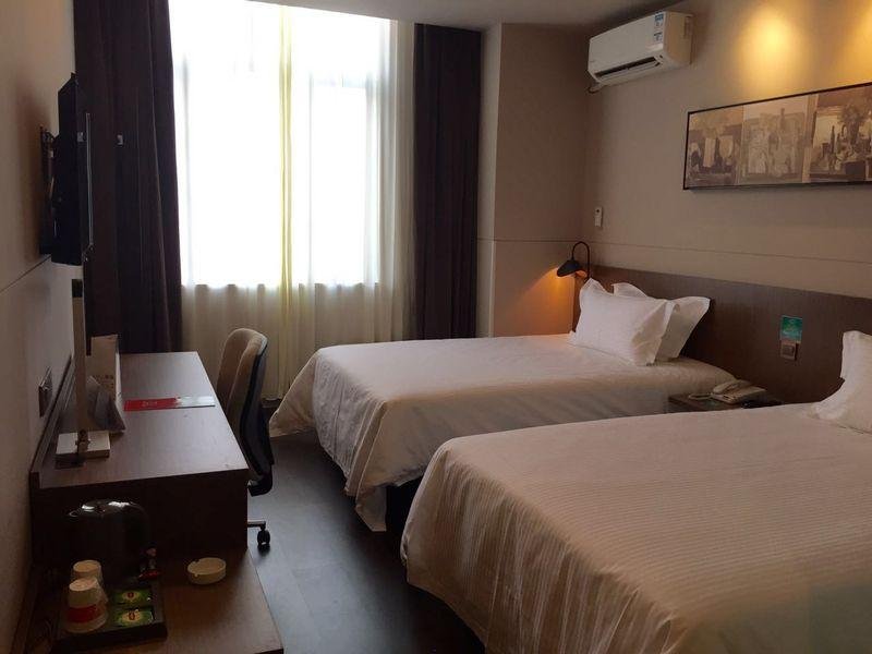 Фото Jinjiang Inn Select Shanghai Safari Pak