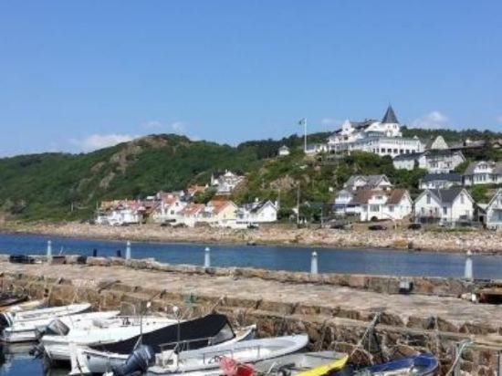 Фото отеля 2