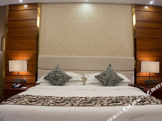 Фото Junyue Internation Hotel