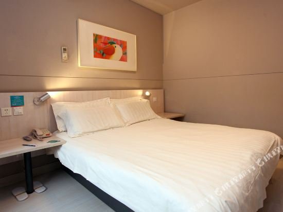 Фото Jinjiang Inn Chendu Sport University