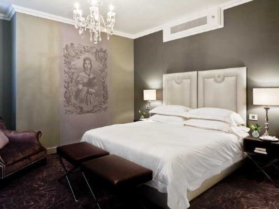 Фото Queen Victoria Hotel