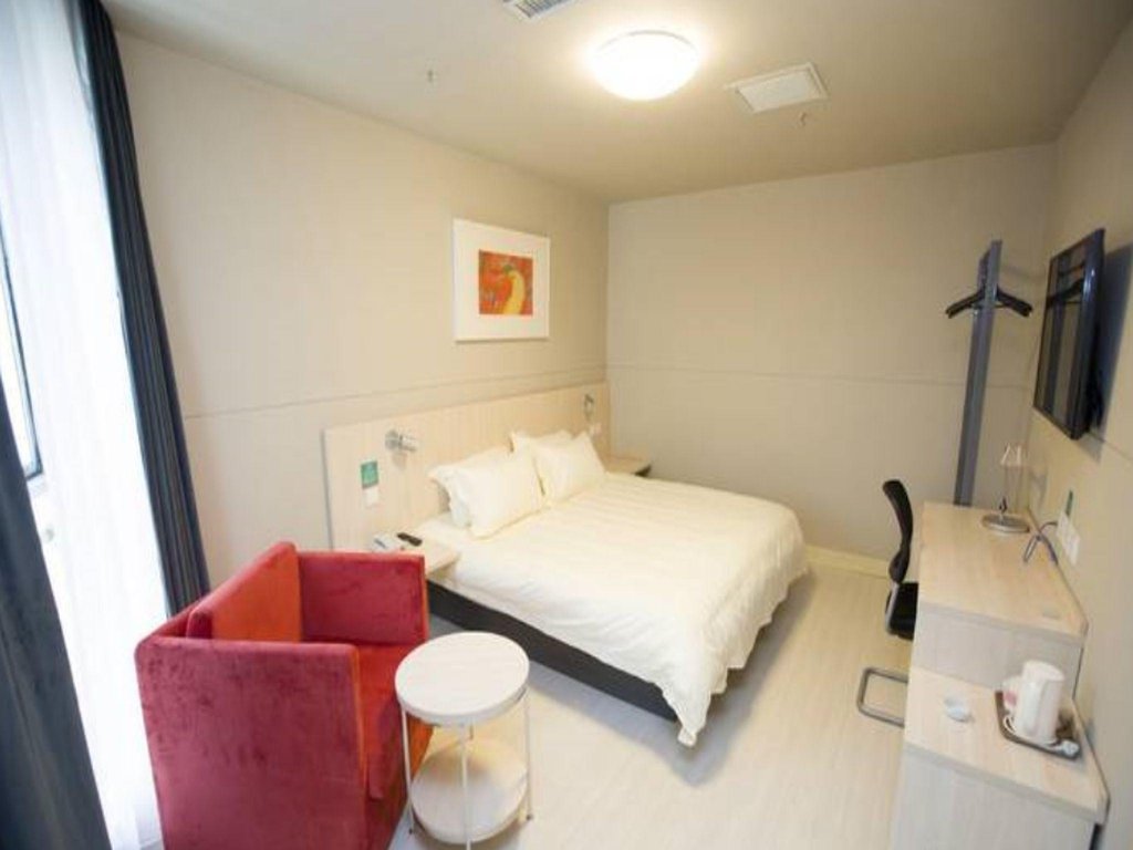 Фото Jinjiang Inn Wuhai Joy City