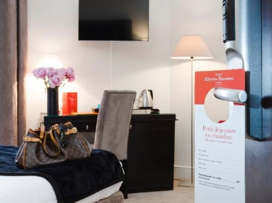 Фото Hotel Elysees Bassano