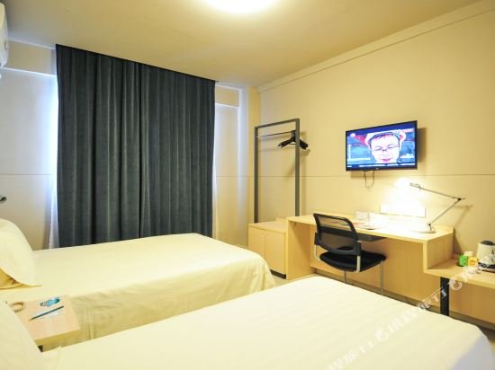 Фото Jinjiang Inn Sanya Bay Jixiang Street Seaview