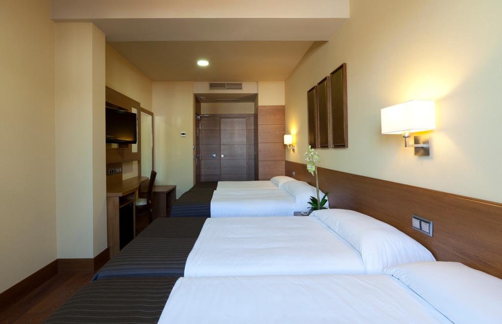 Фото Hotel Sterling