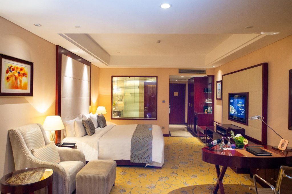 Фото Howard Johnson Tropical Garden Plaza Kunming