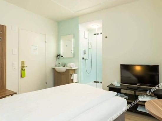 Фото Hotel Platzhirsch