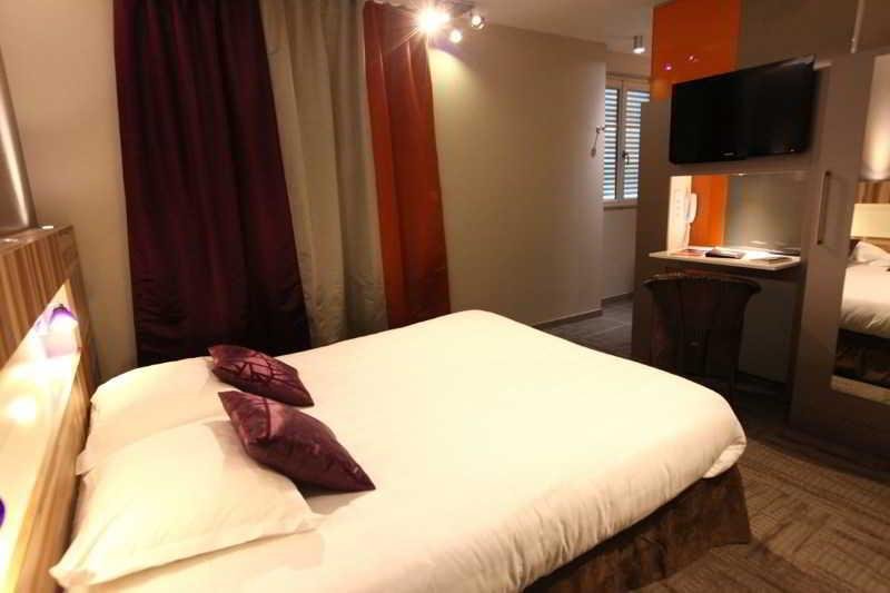 Фото The Originals Boutique, Grand Hôtel St Pierre