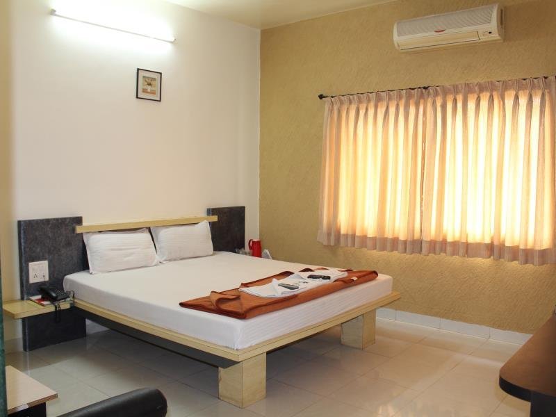 Фото Hotel Cool Palace