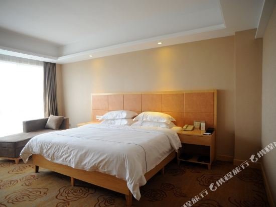 Фото Heyi Business Hotel Changsha Yuelu Branch
