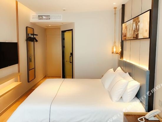 Фото Jinjiang Inn Central Changshu Yushan