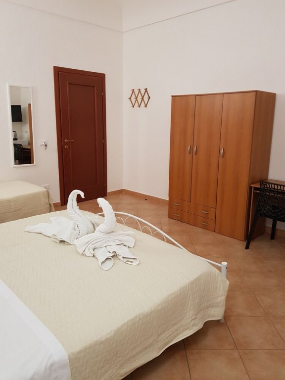 Фото La Trinacria Bed & Breakfast