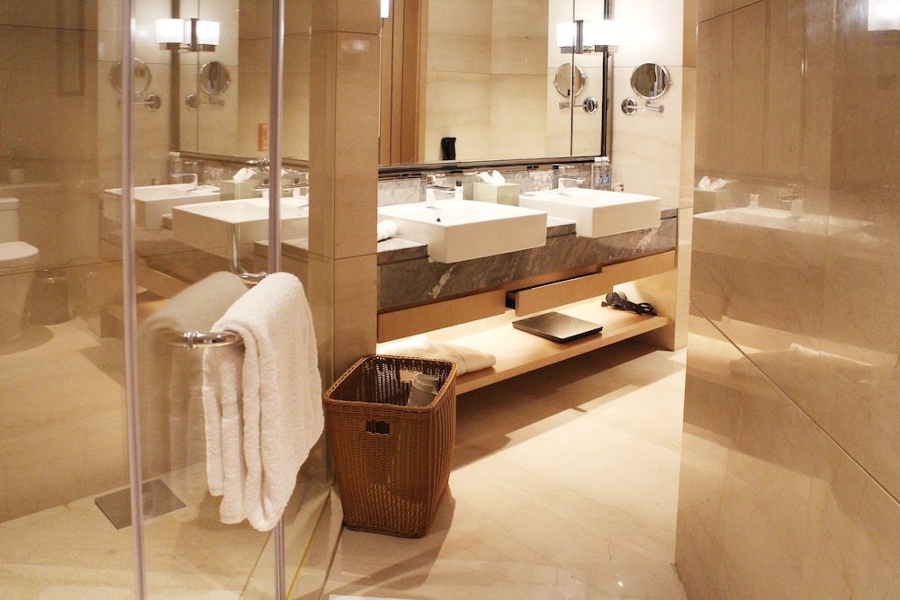 Фото Zhuhai LongZhuDa International Hotel