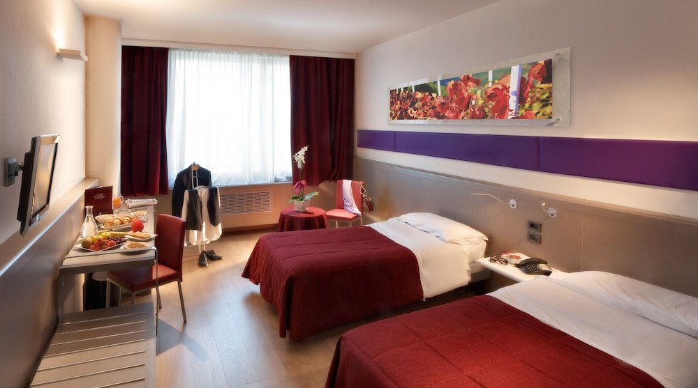 Фото Hotel Ristorante i Castelli