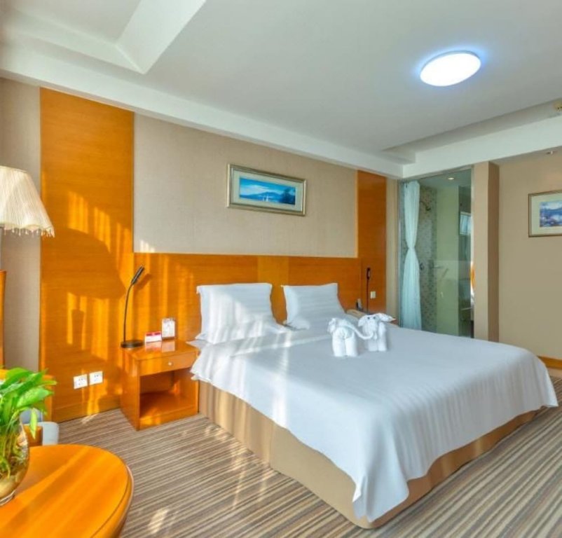 Фото Dalian Bolt Hotel