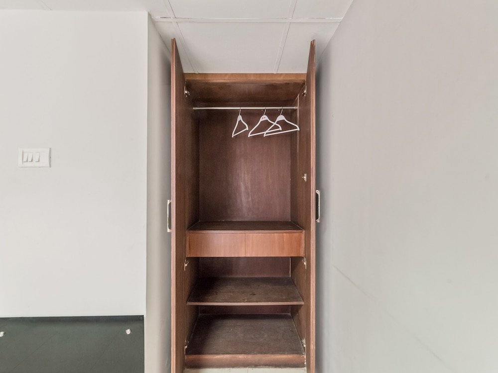 Фото Oyo Flagship 366 Salt Lake City Centre