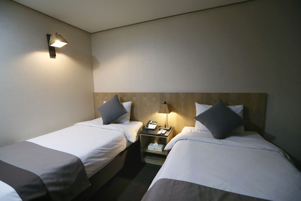 Фото Golden City Hotel Dongdaemun
