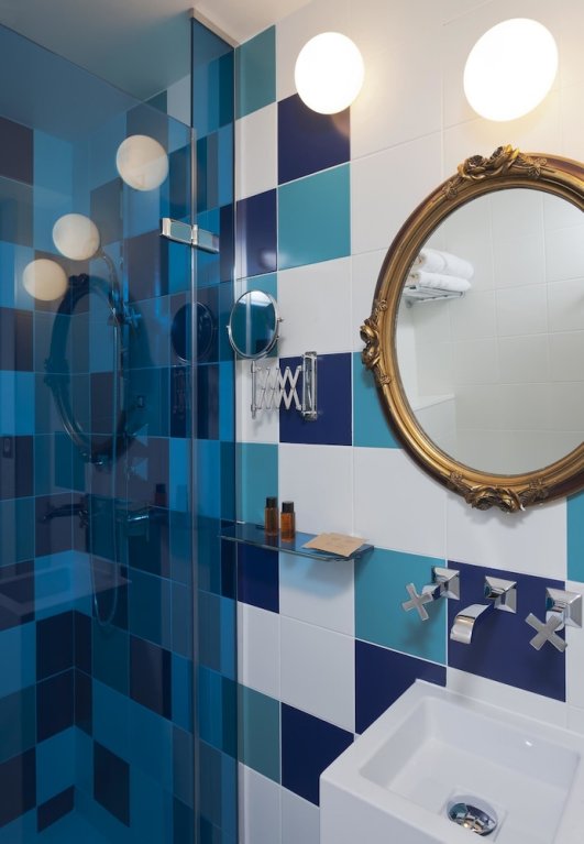 Фото Hotel Crayon