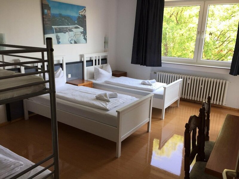 Хостел GZ Hostel Bonn в Бонне