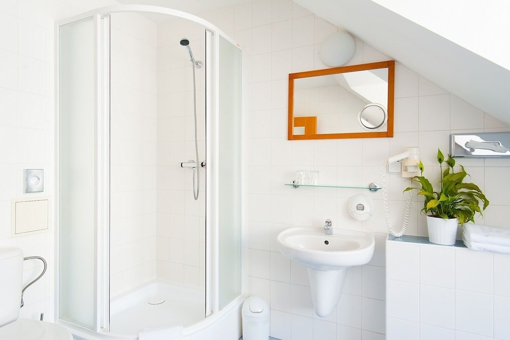 Фото Cloister Inn