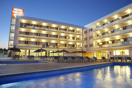 Внешний вид отеля RVHotels Nautic Park в Кастеле д'Аро, Платхе д'Аре и С'Агаре, фото 1