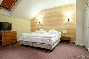 Гостиница Hotel Lord в Кросно
