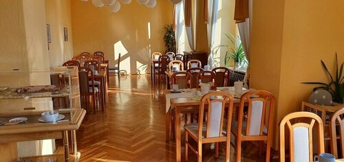 Гостиница Hotel Stadt Köthen в Кётене