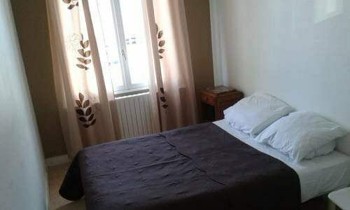 Гостиница Hotel Moderne в Вире